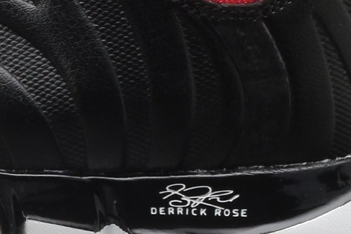 Adidas D Rose Englewood II logo
